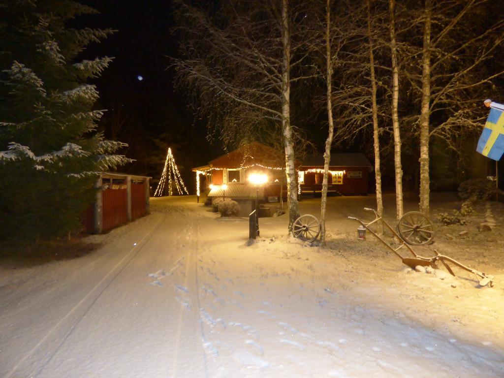 Nya Skogsgarden Hostel Marbacken ภายนอก รูปภาพ
