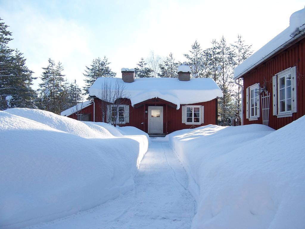 Nya Skogsgarden Hostel Marbacken ภายนอก รูปภาพ