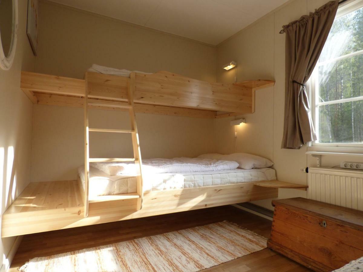 Nya Skogsgarden Hostel Marbacken ภายนอก รูปภาพ